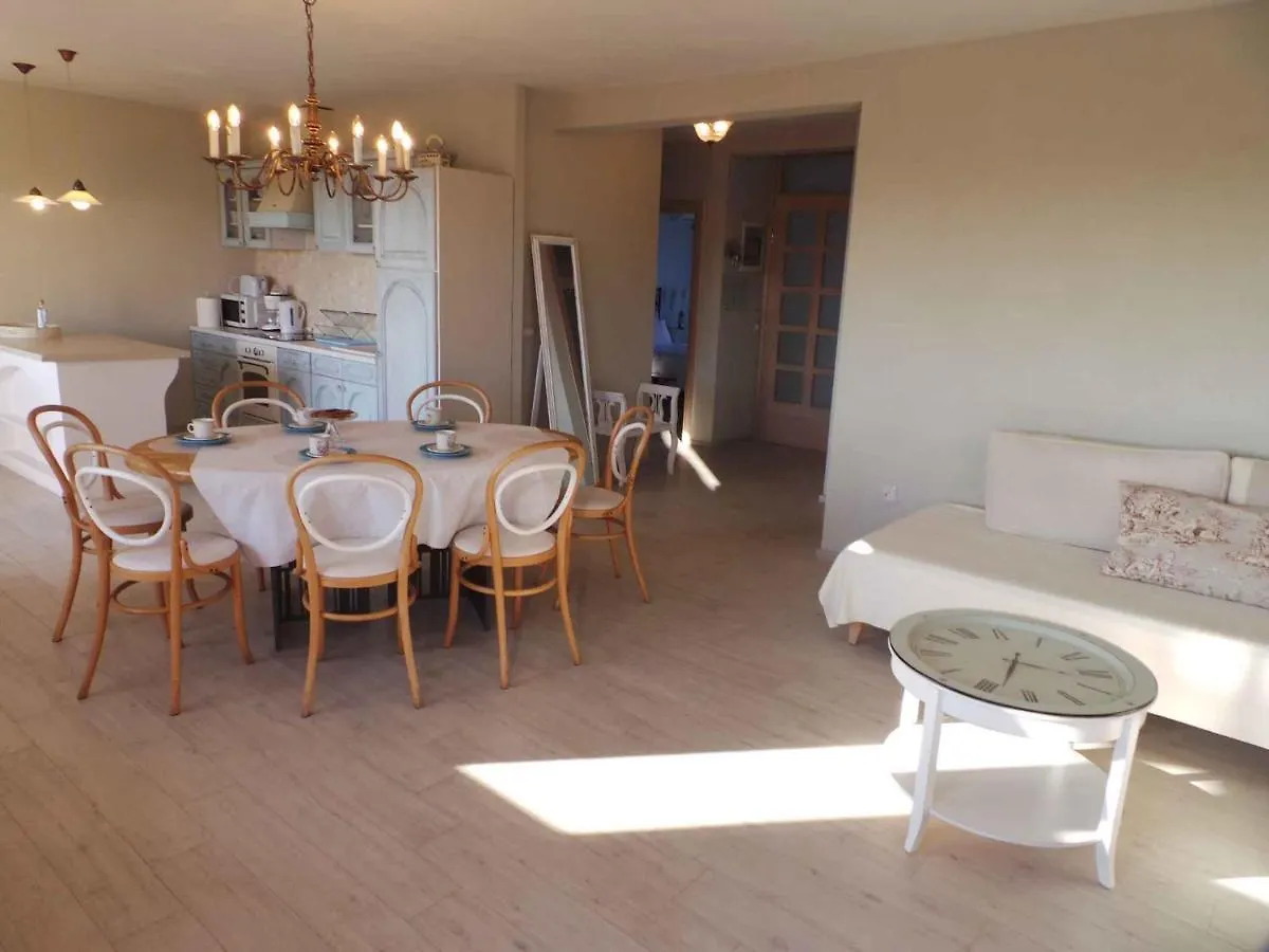 Apartments In Porec/Istrien 38388 Croácia