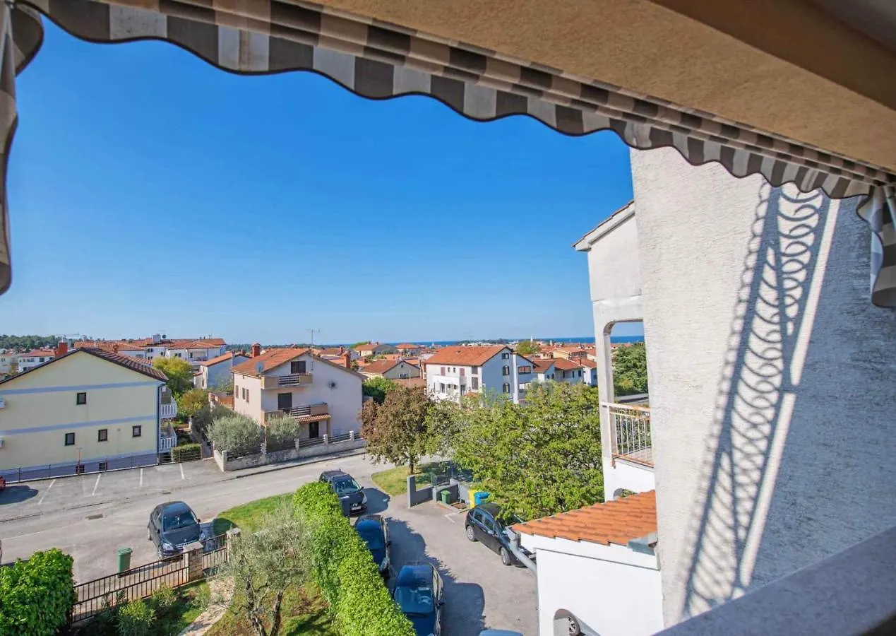Apartments In Porec/Istrien 38388